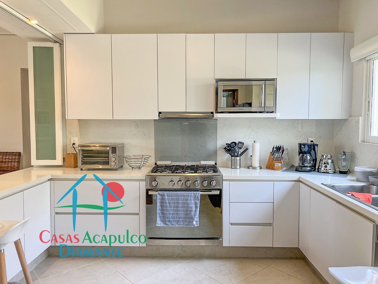 Pacífico Diamante Amura GH 1 - Cocina 2